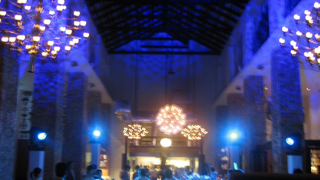 Flower Diamond Boutique Party